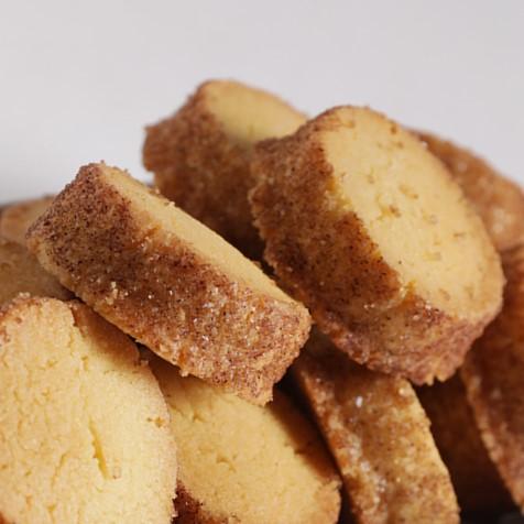 CINNAMON COOKIES